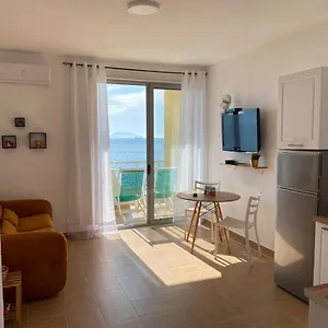 Apartament Modern In Lungomare,, Wlora
