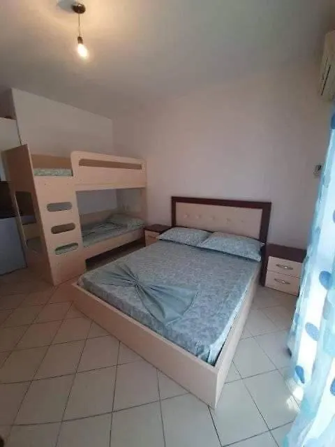 Marina Apartment Vlora 0*,